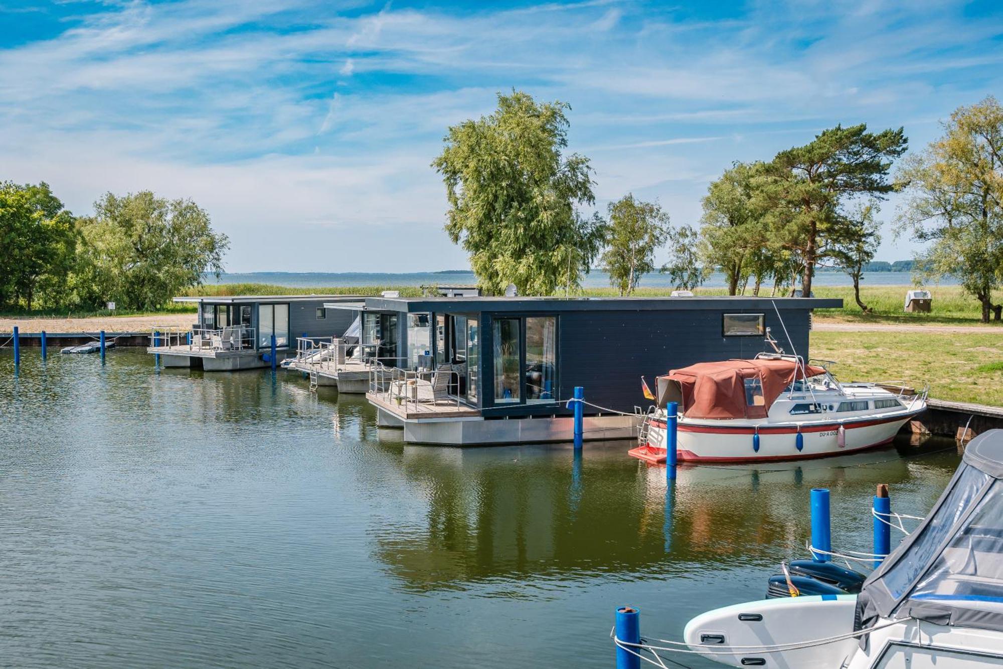 Marina Martinshafen Otel Sassnitz Dış mekan fotoğraf