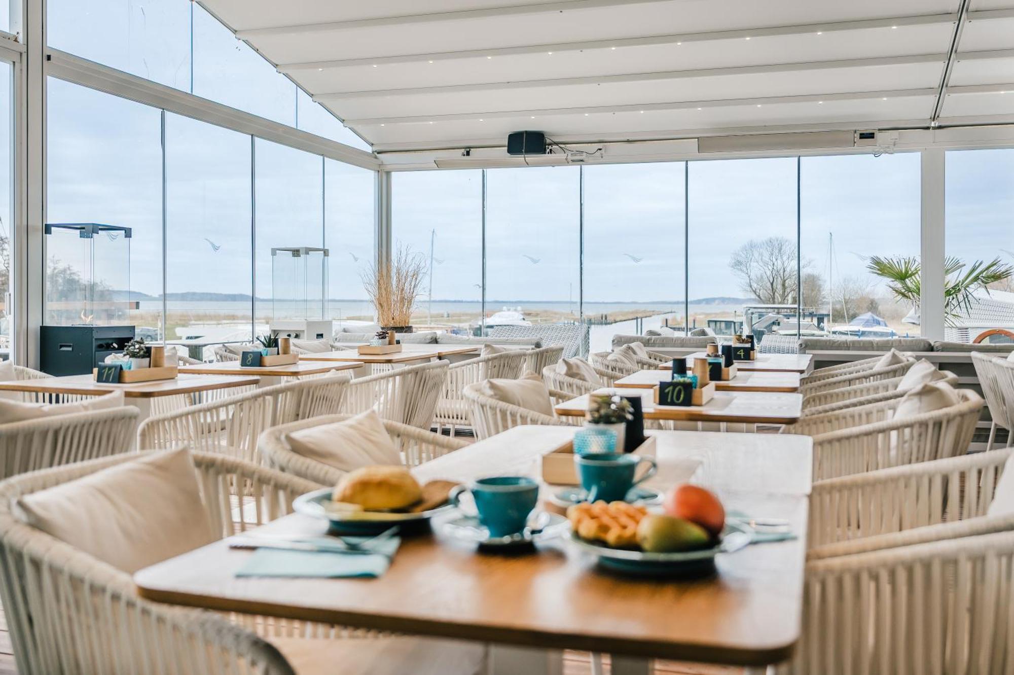 Marina Martinshafen Otel Sassnitz Dış mekan fotoğraf